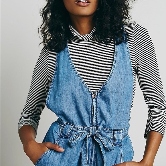 COPY - Free People Clara Denim Jumpsuit - Picture 4 of 7